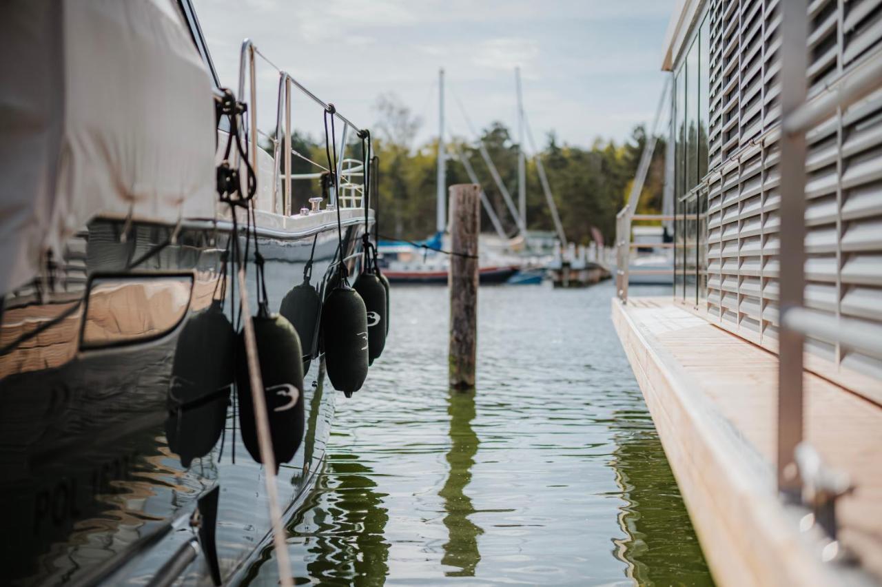 Schwimmendes Ferienhaus "Trinity" Ihr Seahome Auf Der Ostsee Peenemunde Exteriér fotografie